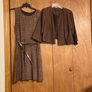 Excellent condition Women’s sleeveless dress with belt and 3/4 sleeve jacket
